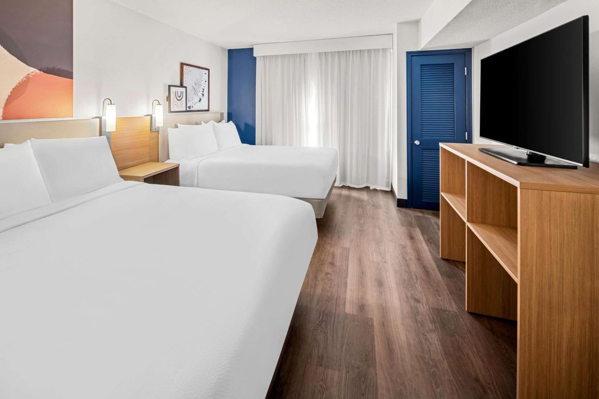 Spark By Hilton Woodbridge Exterior foto