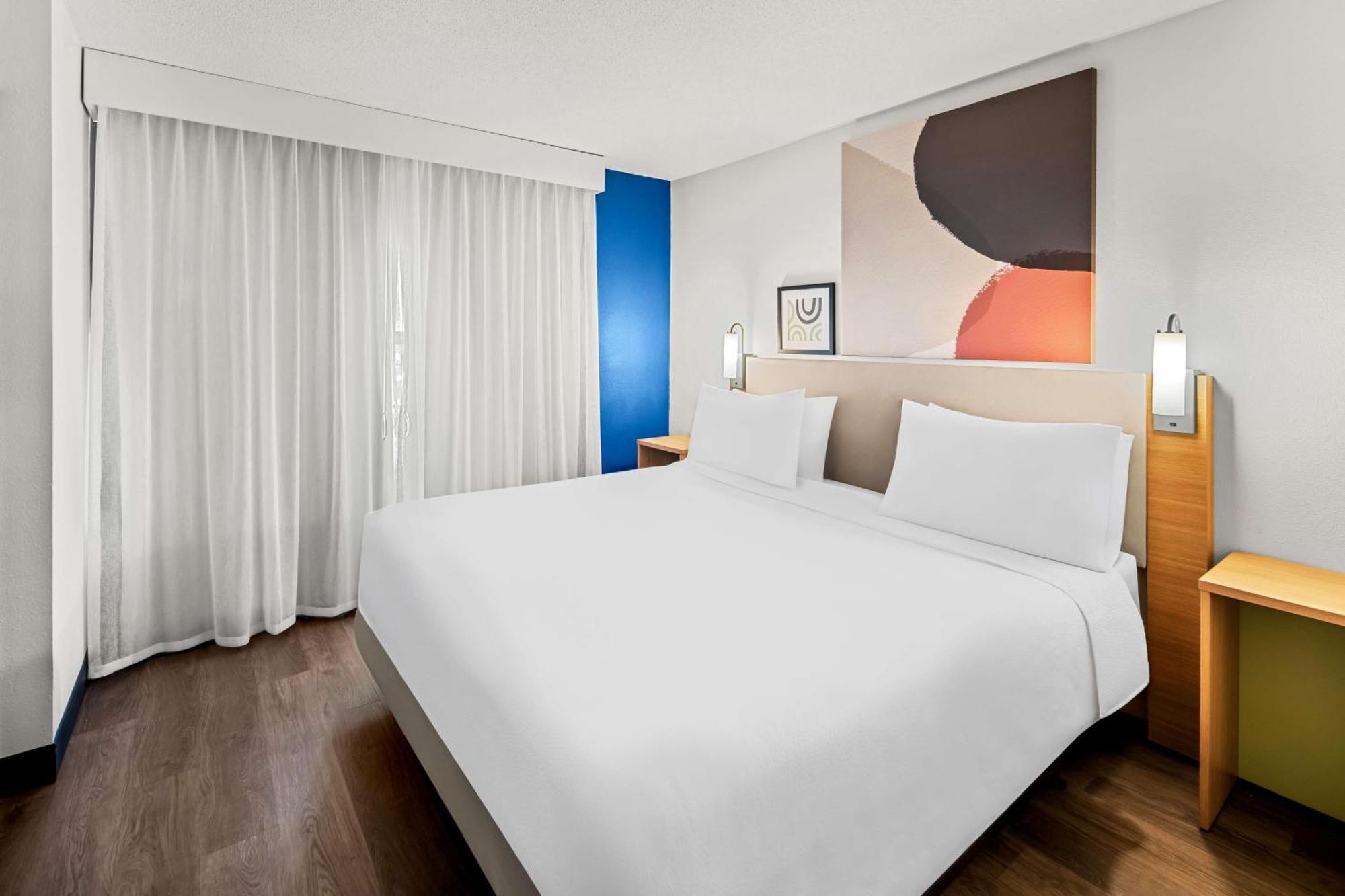 Spark By Hilton Woodbridge Exterior foto