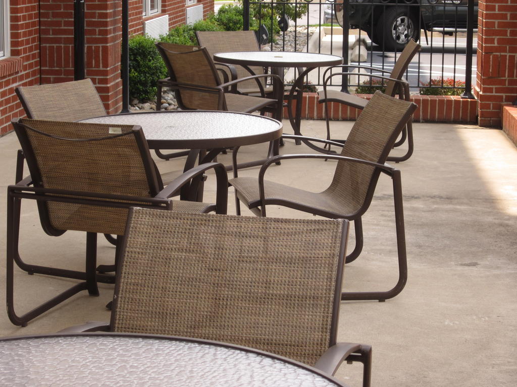 Spark By Hilton Woodbridge Exterior foto